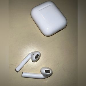 AirPods First Generation